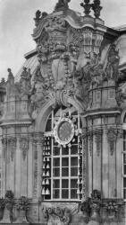 Meissen chime at the Zwinger